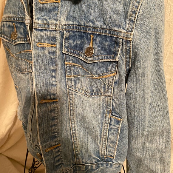 Women’s jean jacket - Picture 3 of 6